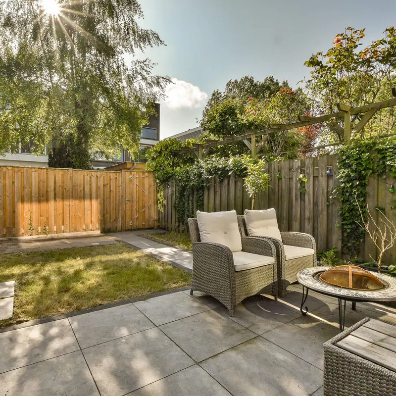 Fences & Landscaping